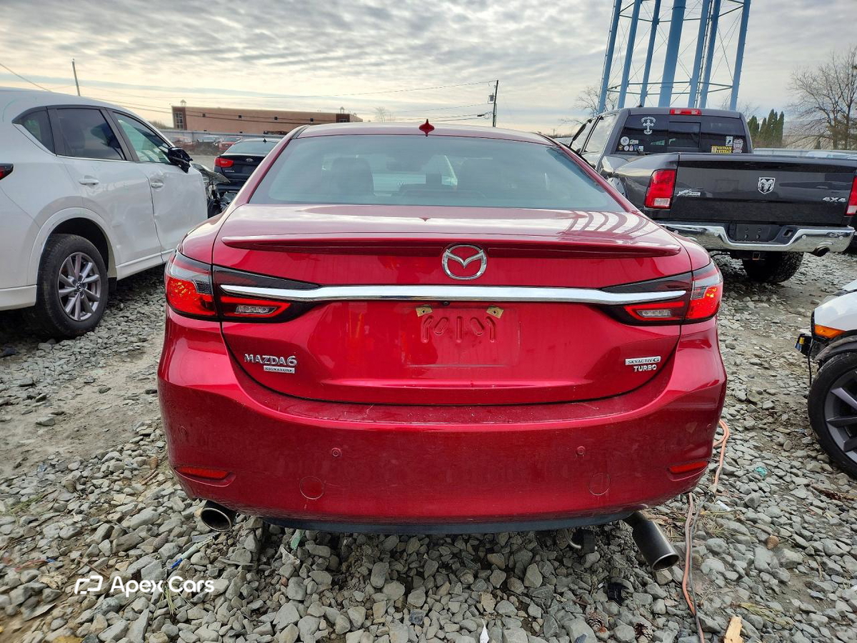 Mazda 6 2021