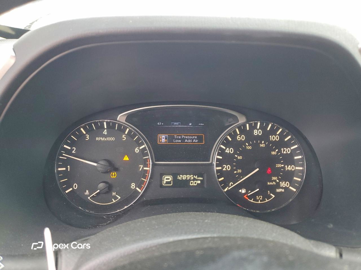 Nissan Pathfinder 2015