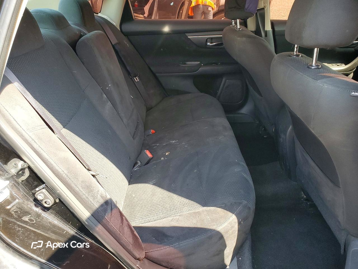 Nissan Altima 2015