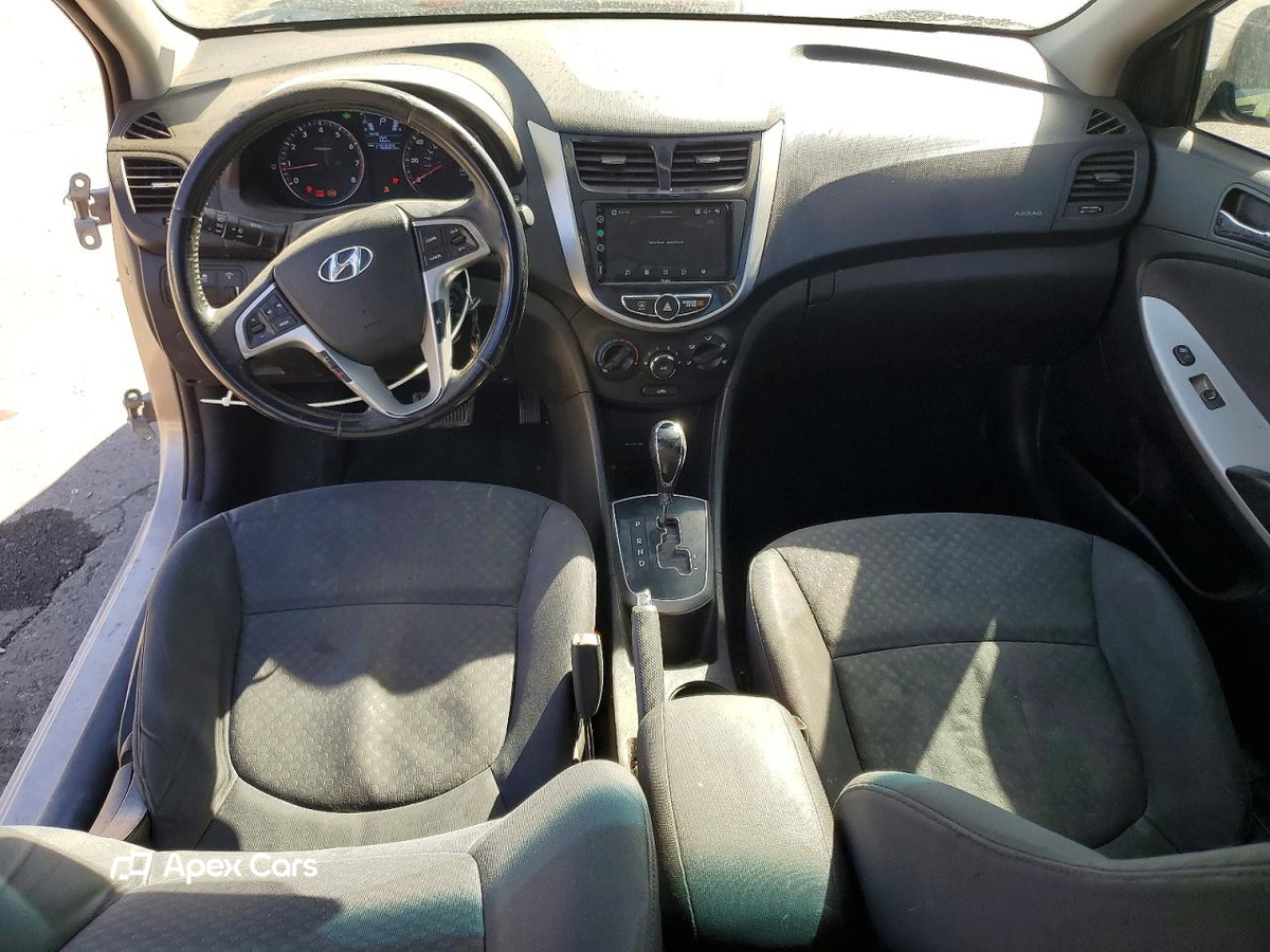 Hyundai Accent 2013