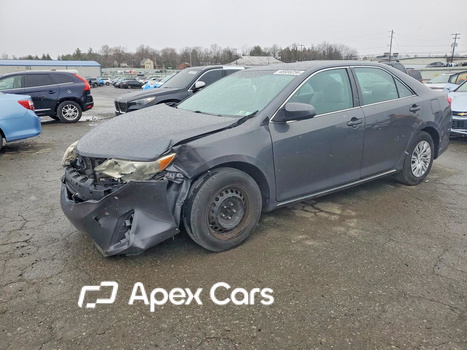 Toyota Camry 2012 - Image 1 of 14