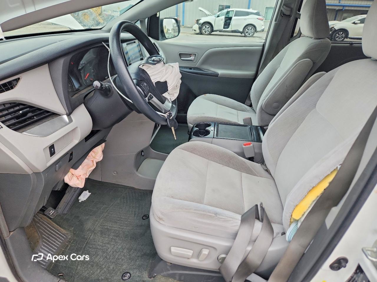 Toyota Sienna 2015