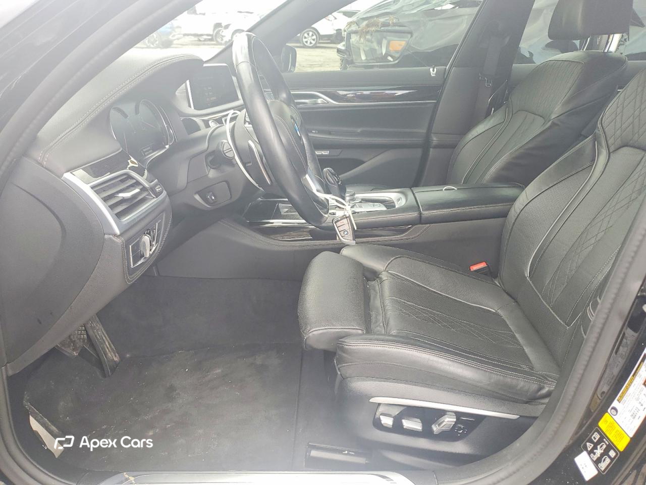 BMW Series 7 2016