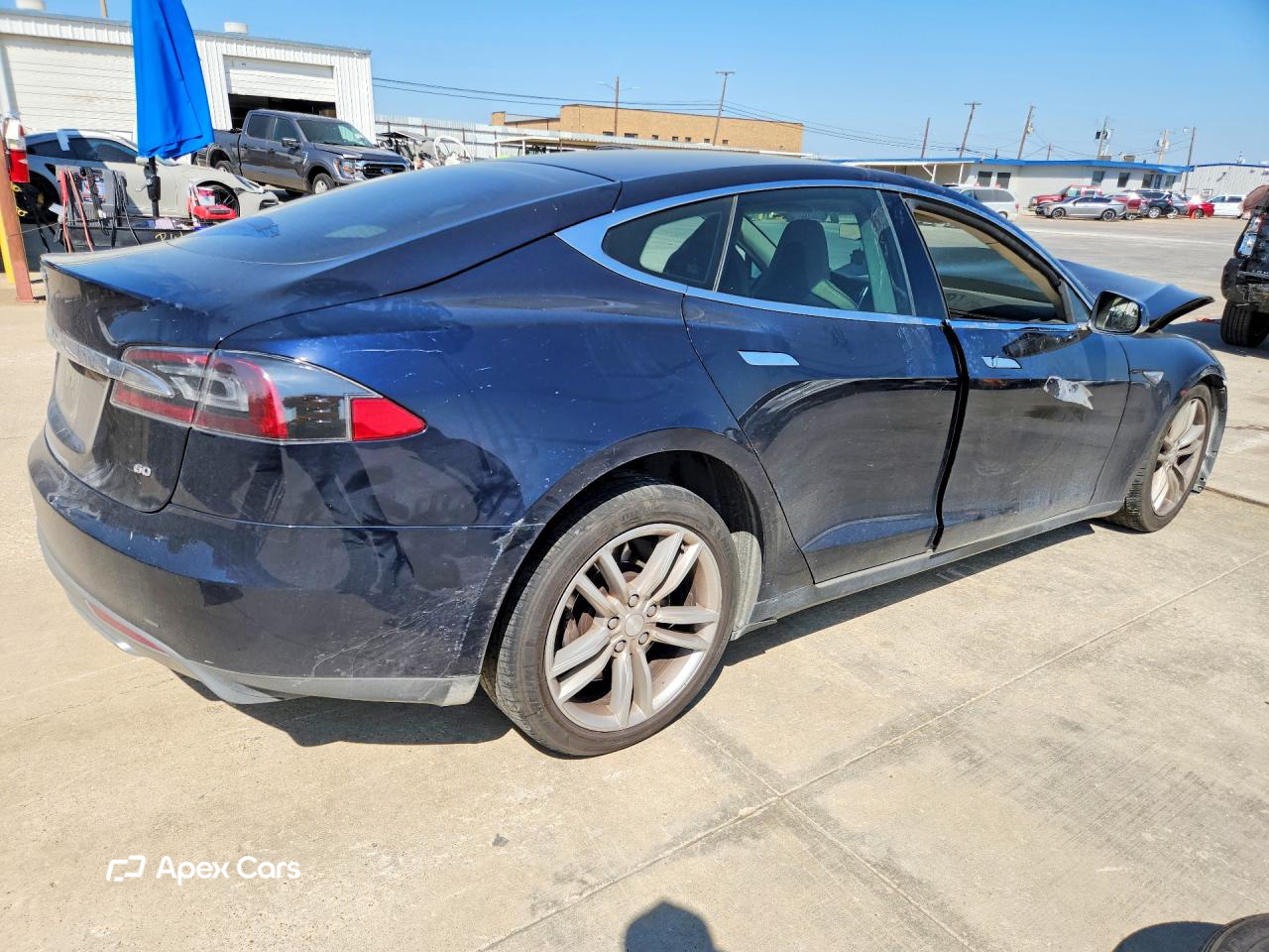 Tesla Model S 2013
