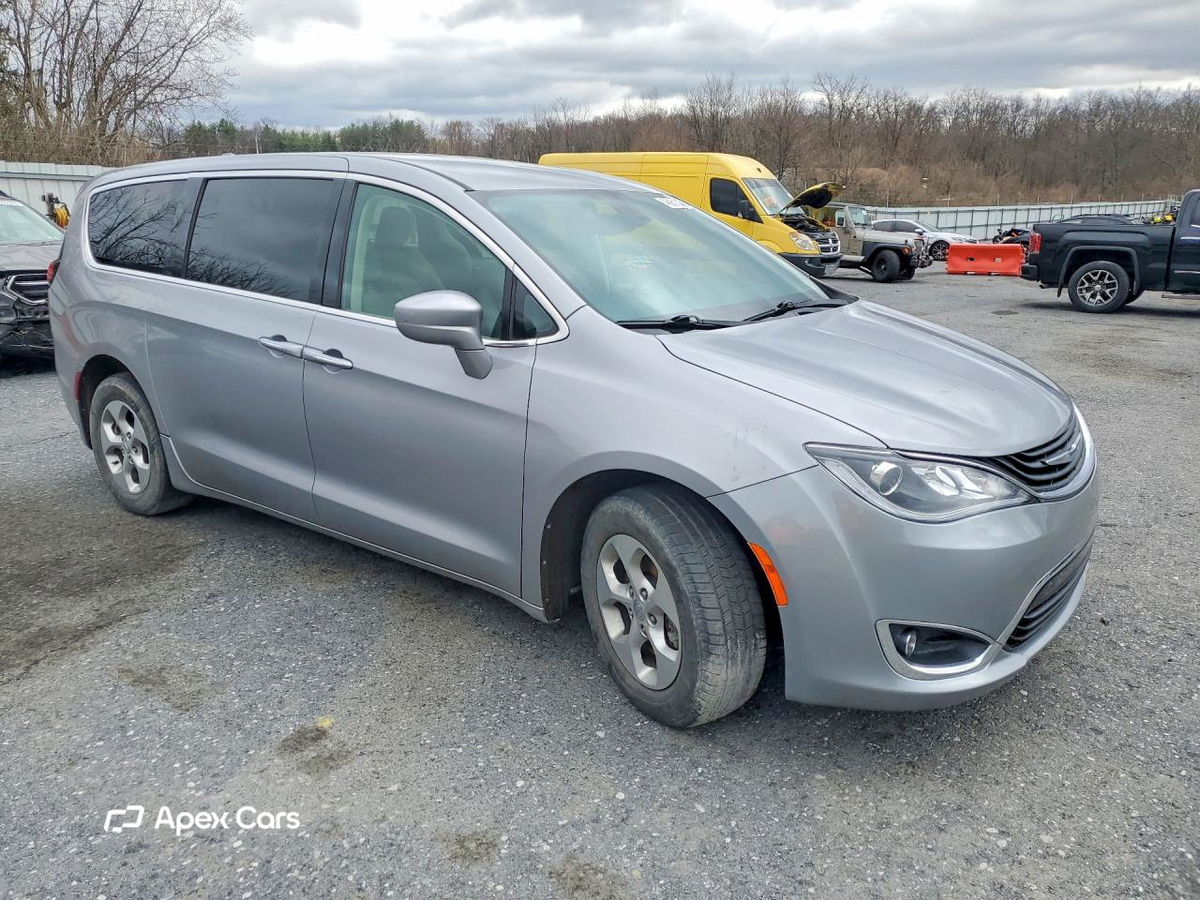 Chrysler Pacifica 2017
