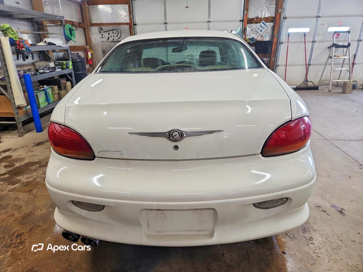 Chrysler LHS 2001