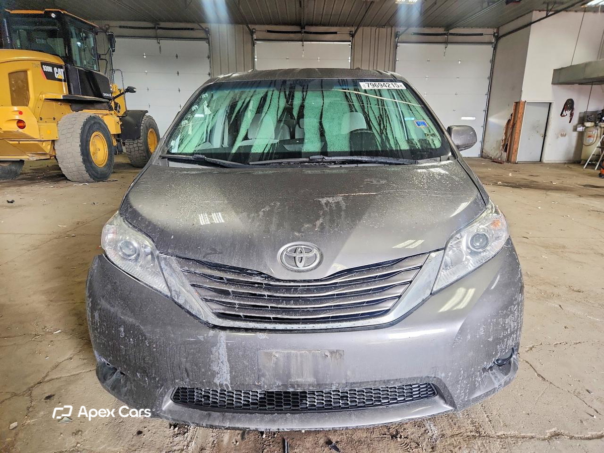Toyota Sienna 2017