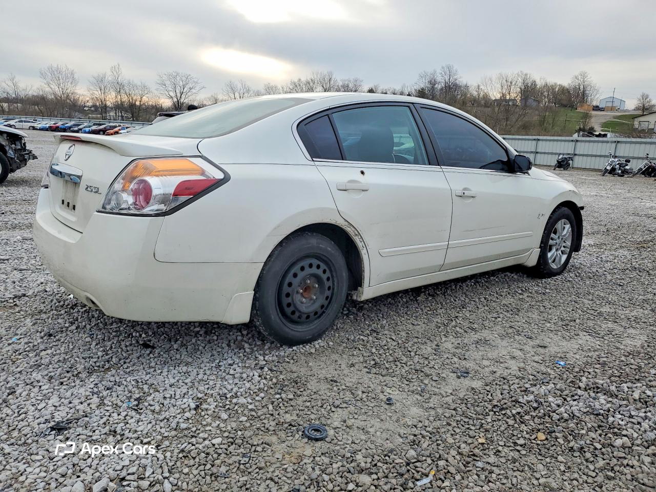 Nissan Altima 2012