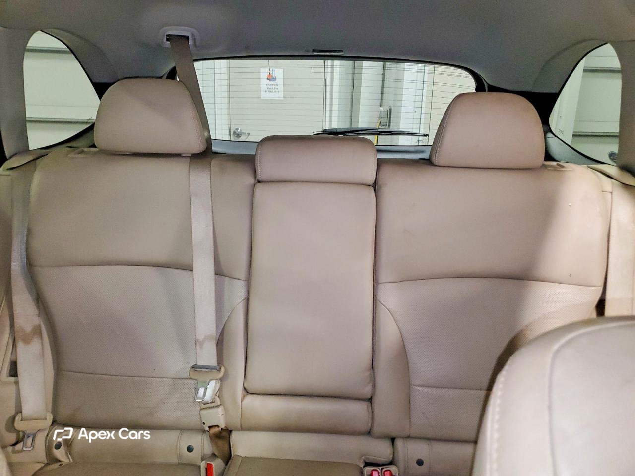 Subaru Outback 2015