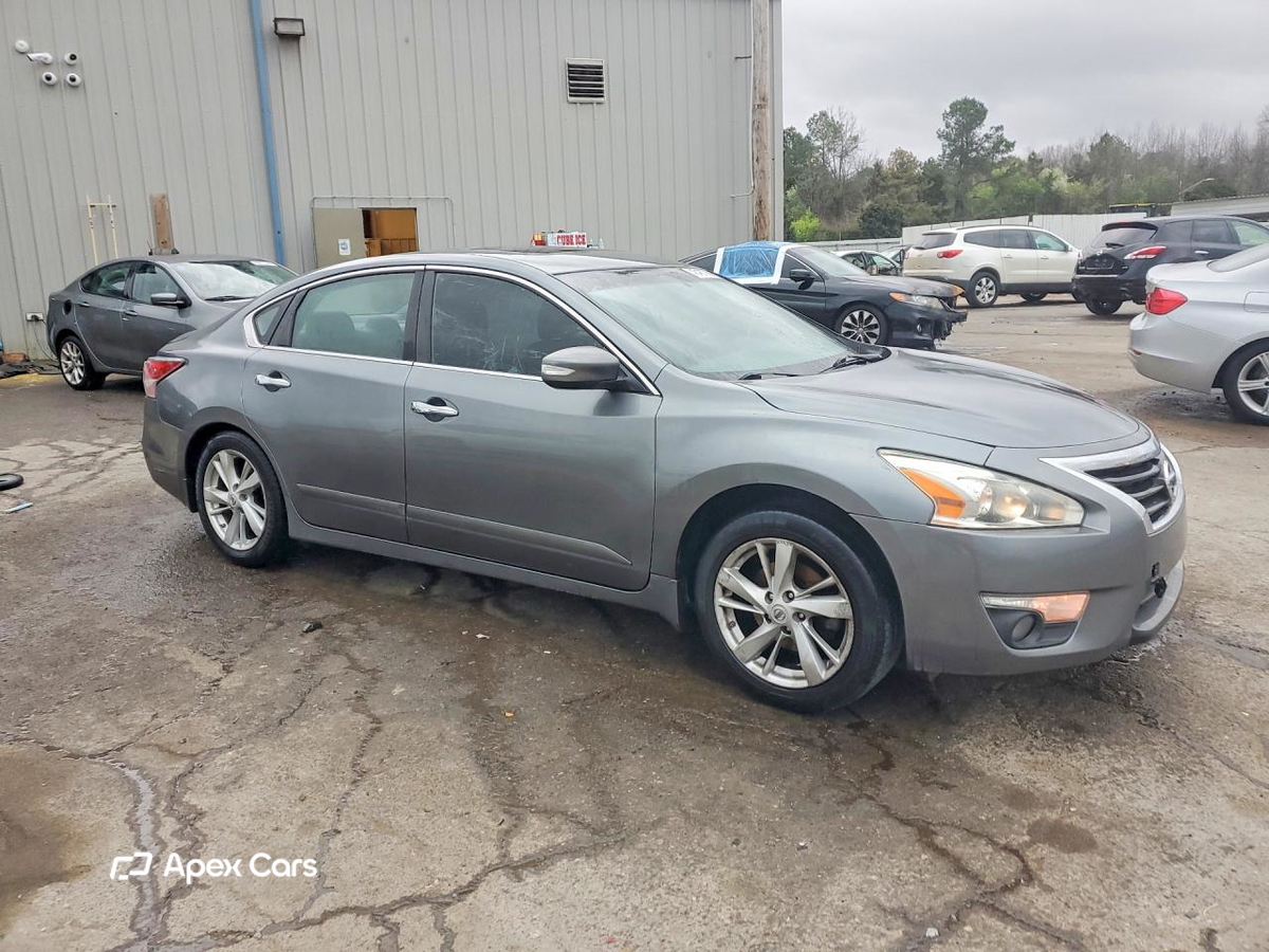 Nissan Altima 2015
