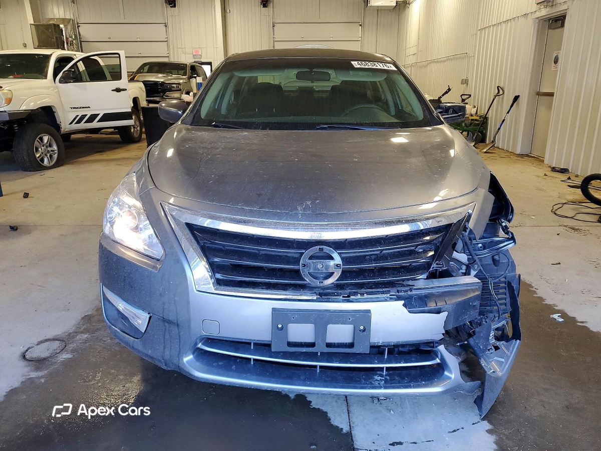 Nissan Altima 2015
