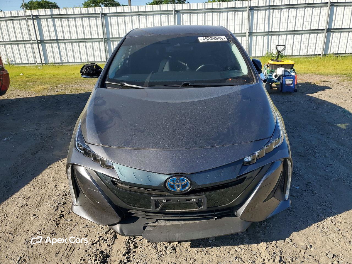Toyota Prius 2017