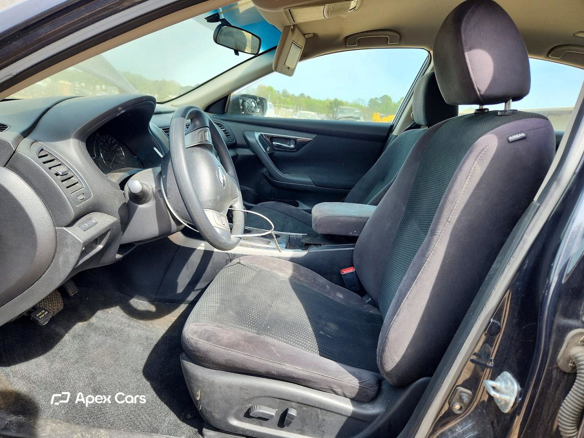 Nissan Altima 2014