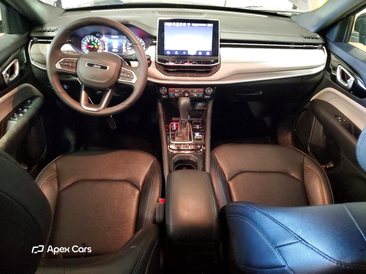Jeep Compass 2024