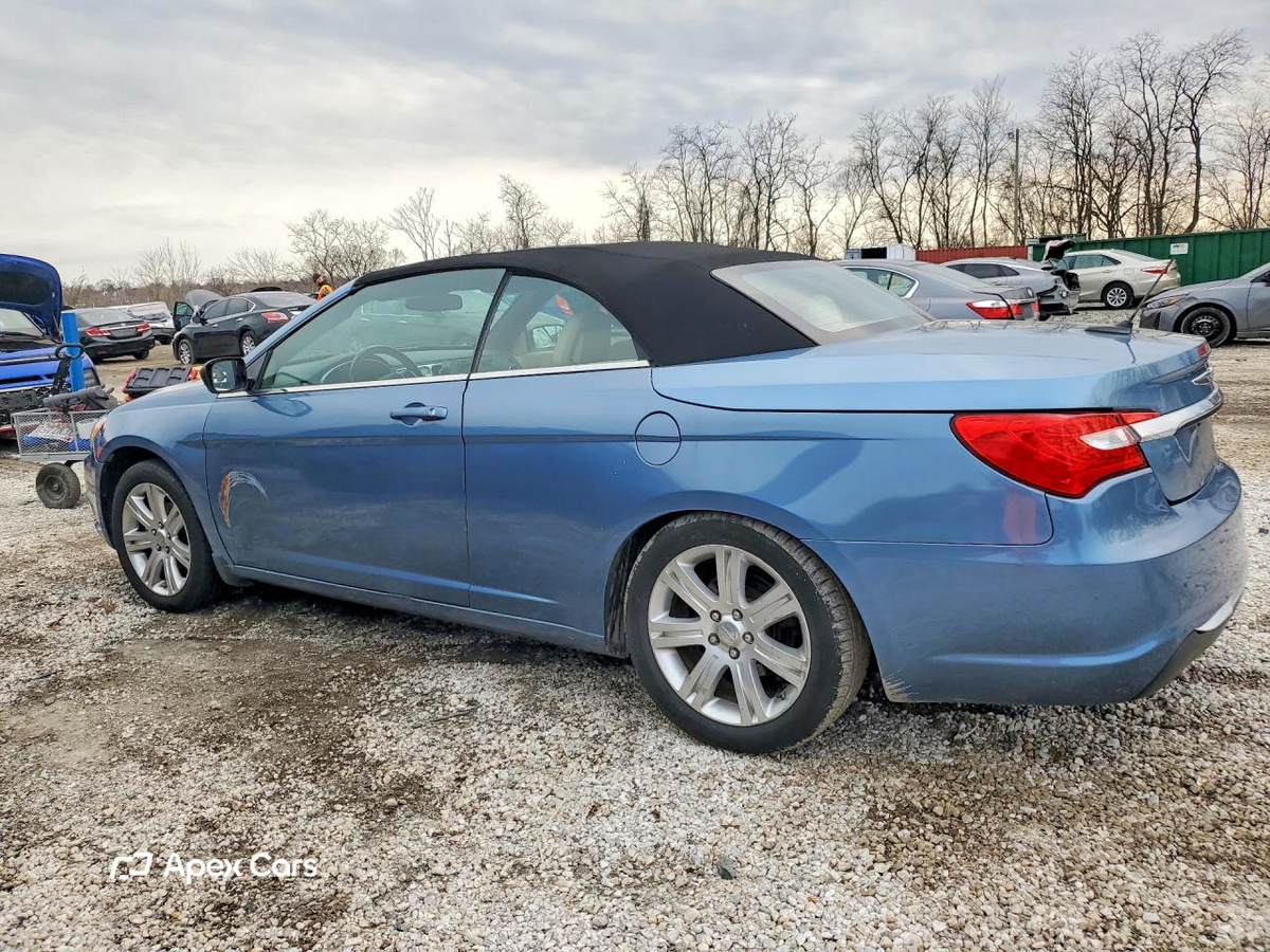 Chrysler 200 2011