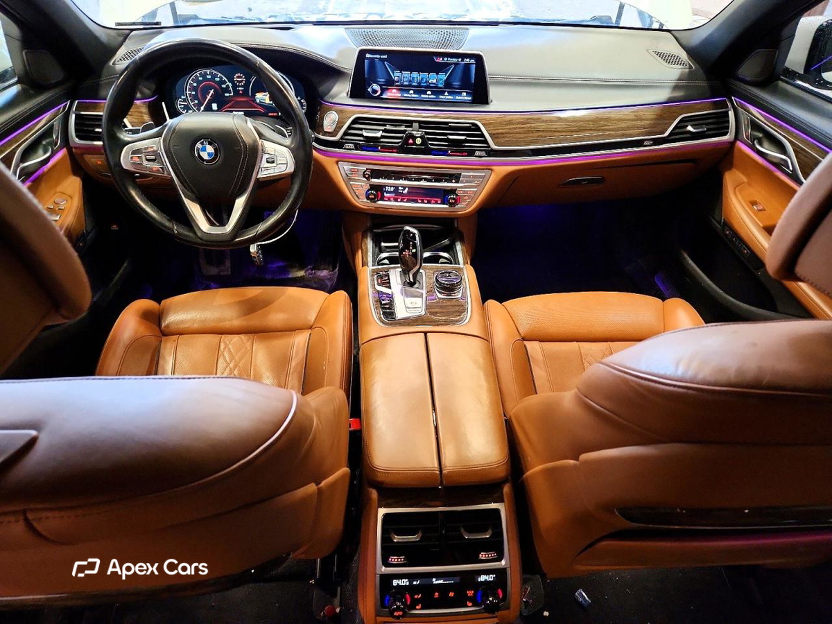 BMW Series 7 2017