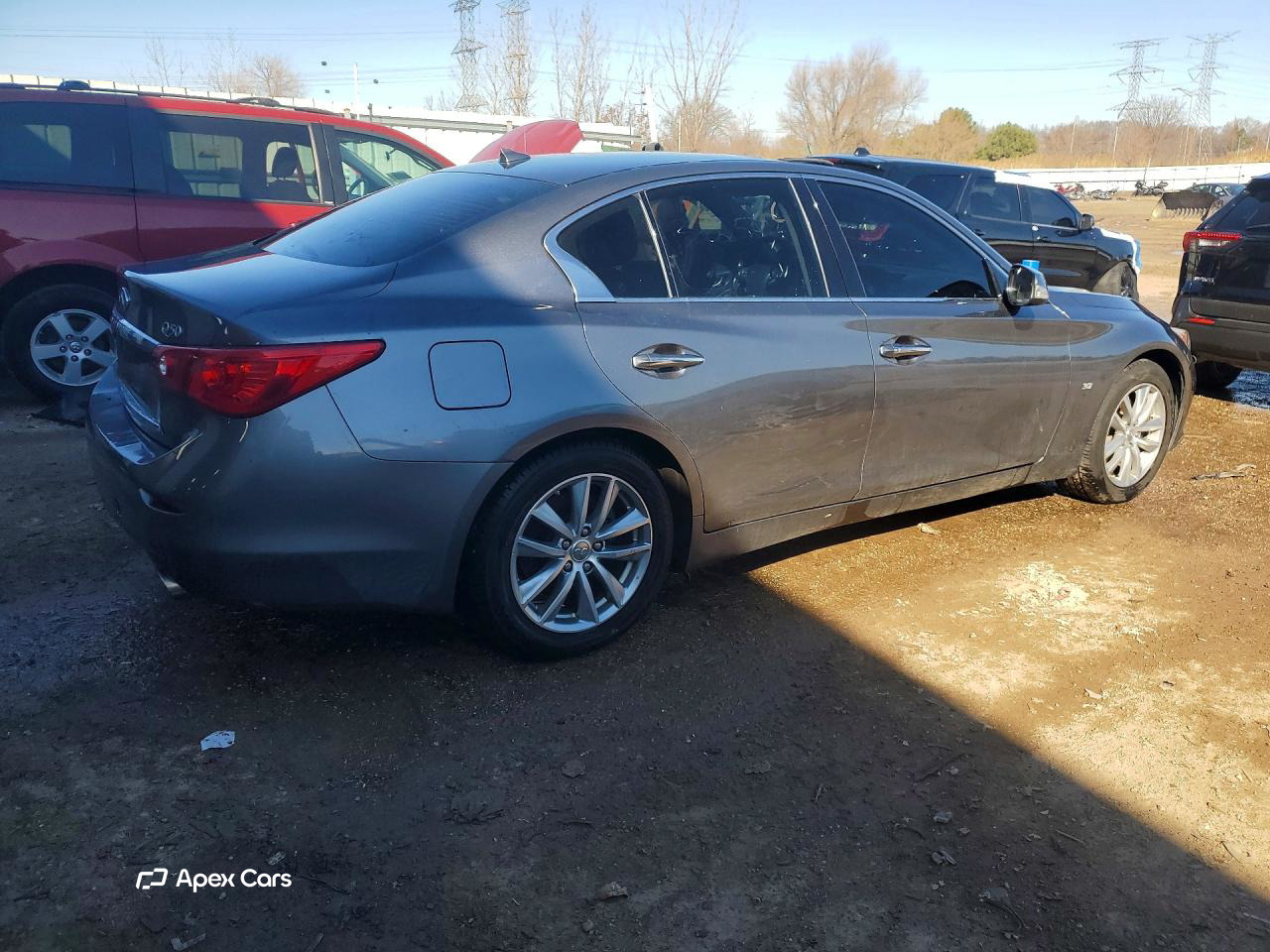 Infiniti Q50 2015