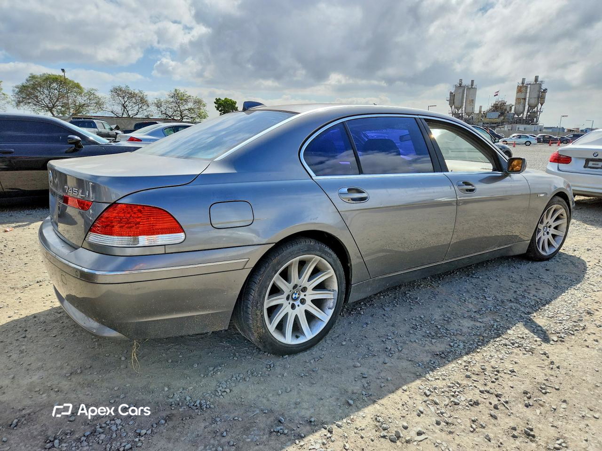 BMW Series 7 2004