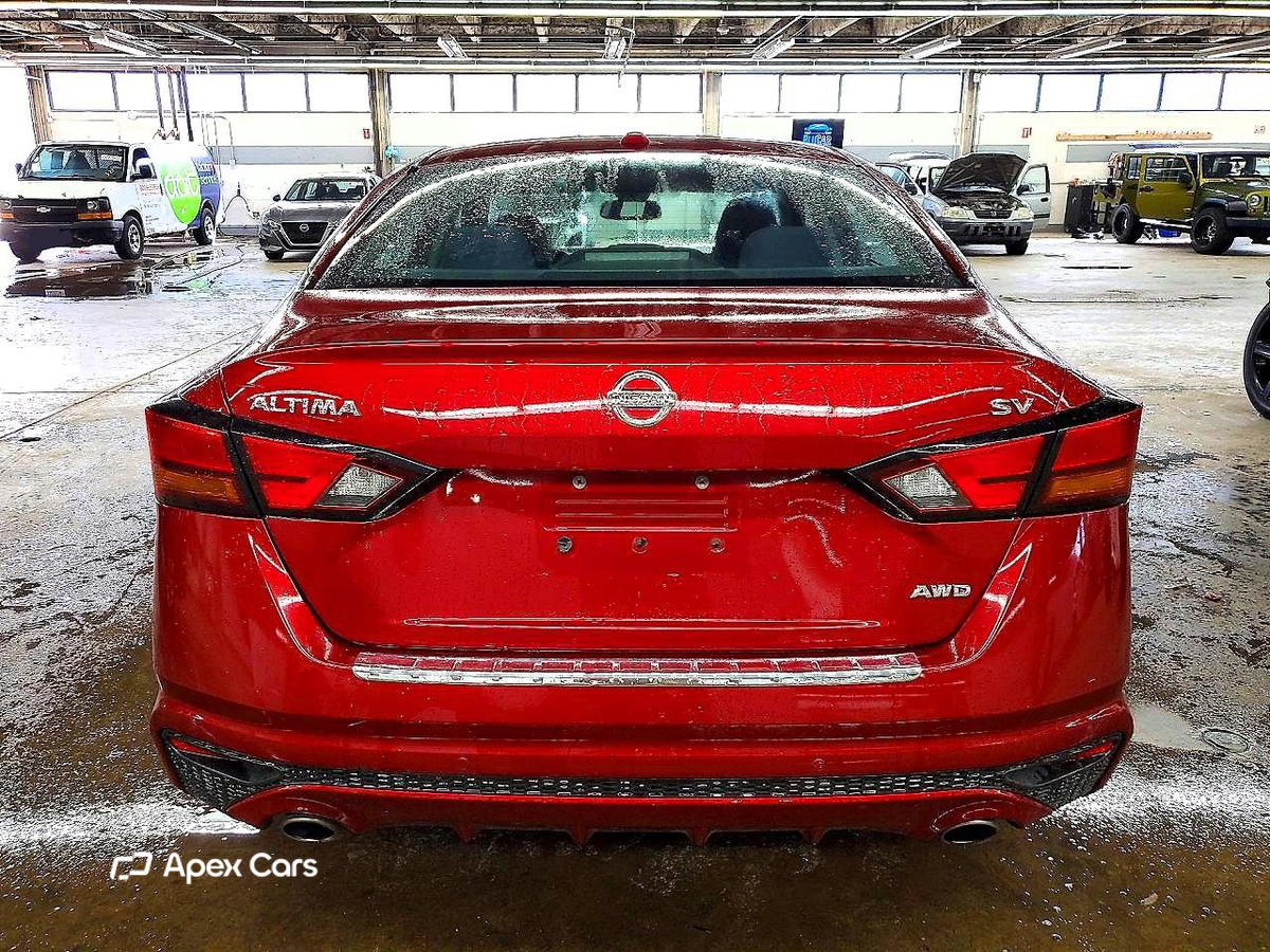 Nissan Altima 2020