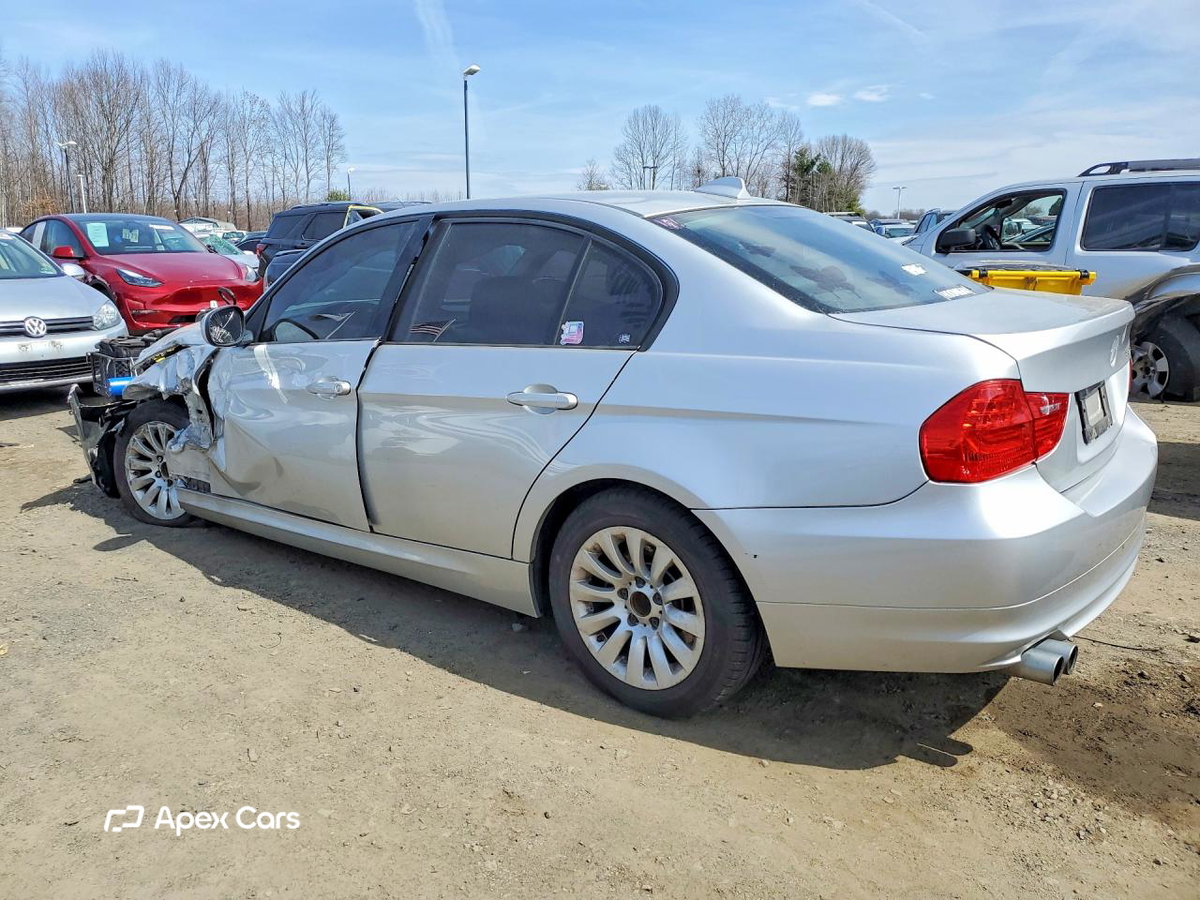 BMW Series 3 2009