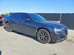 Chrysler 300 2018