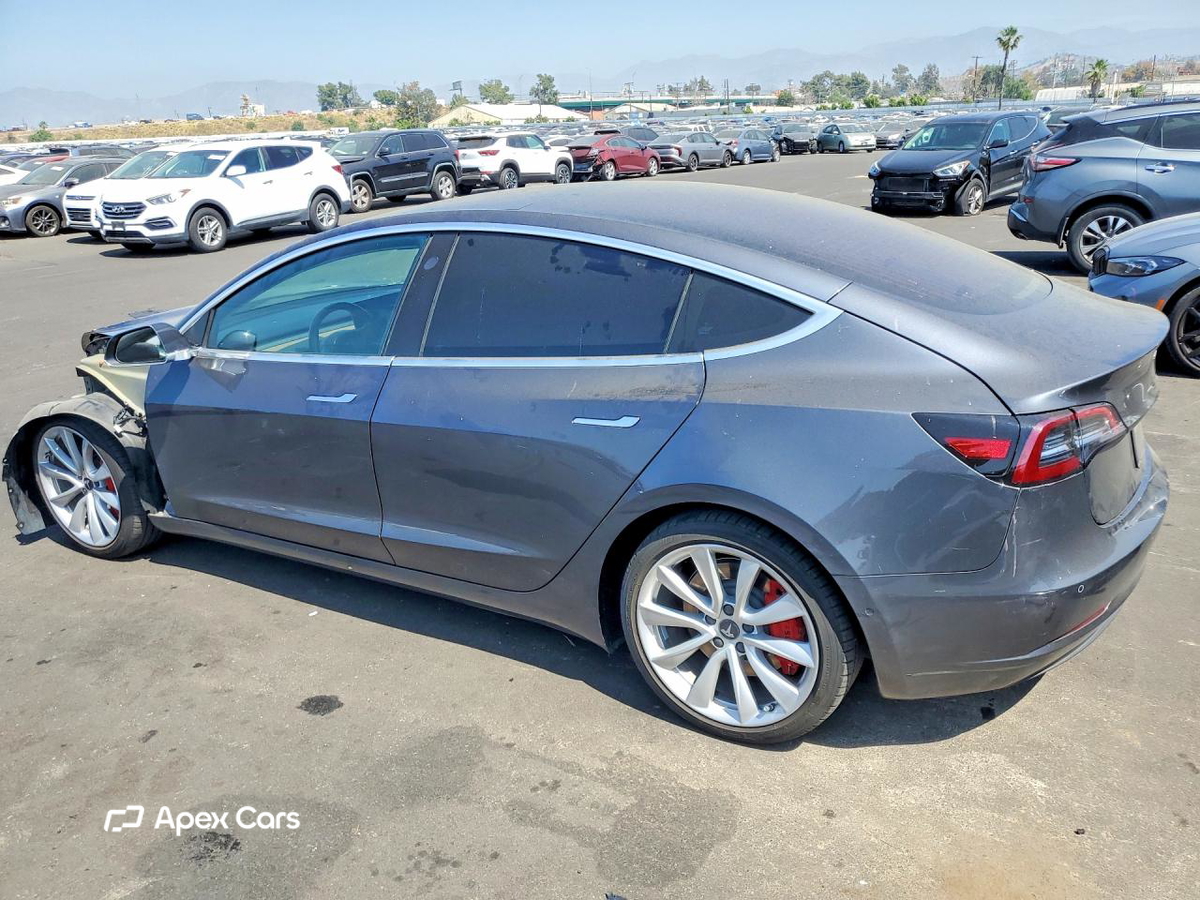 Tesla Model 3 2018