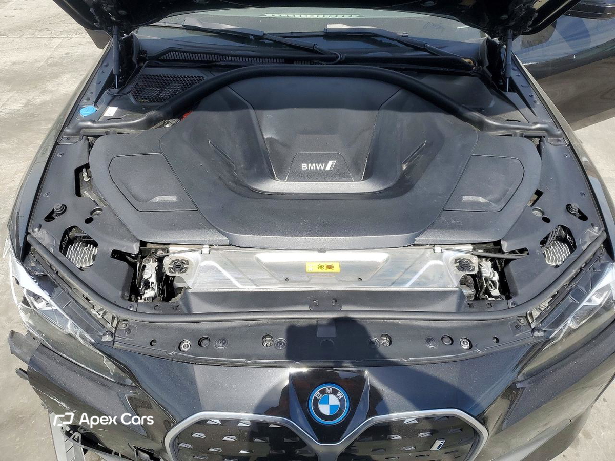 BMW i4 2023