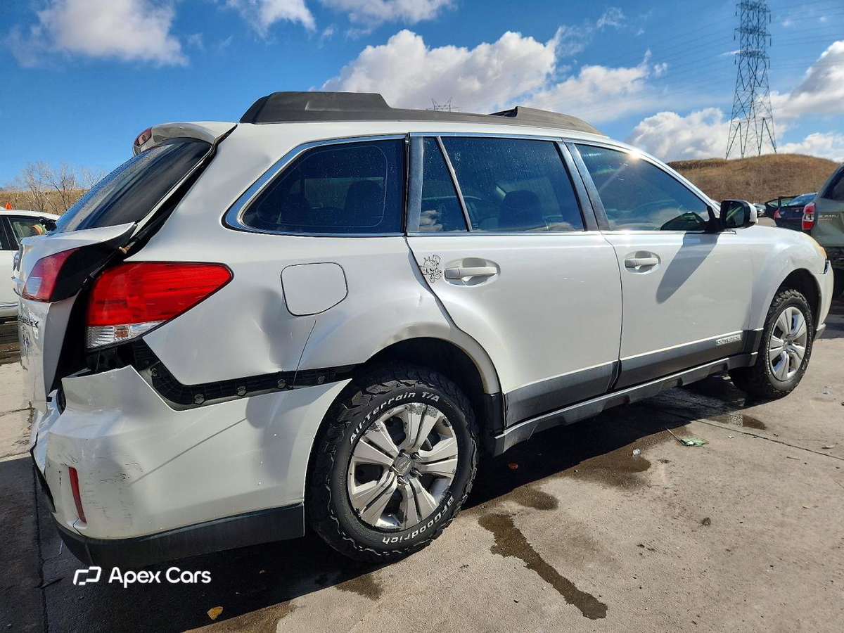 Subaru Outback 2010