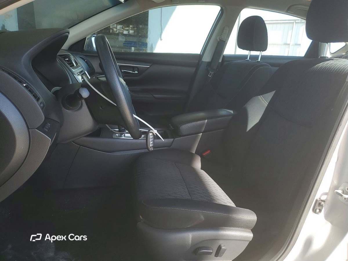 Nissan Altima 2017