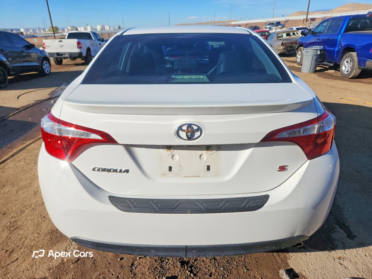 Toyota Corolla 2015