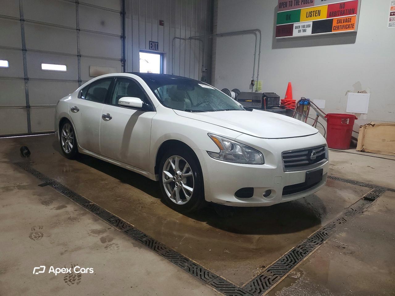 Nissan Maxima 2013