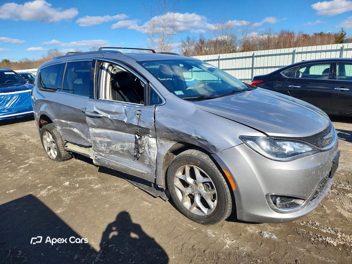 Chrysler Pacifica 2018