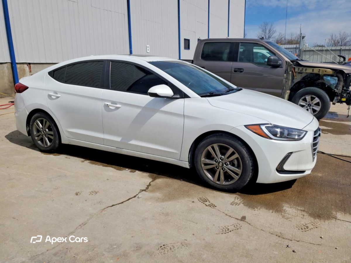 Hyundai Elantra 2018