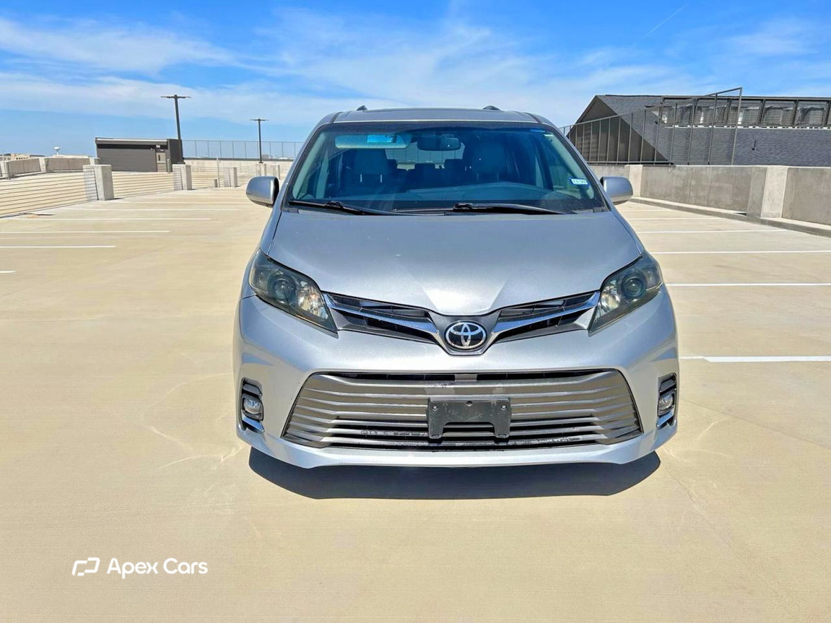 Toyota Sienna 2017