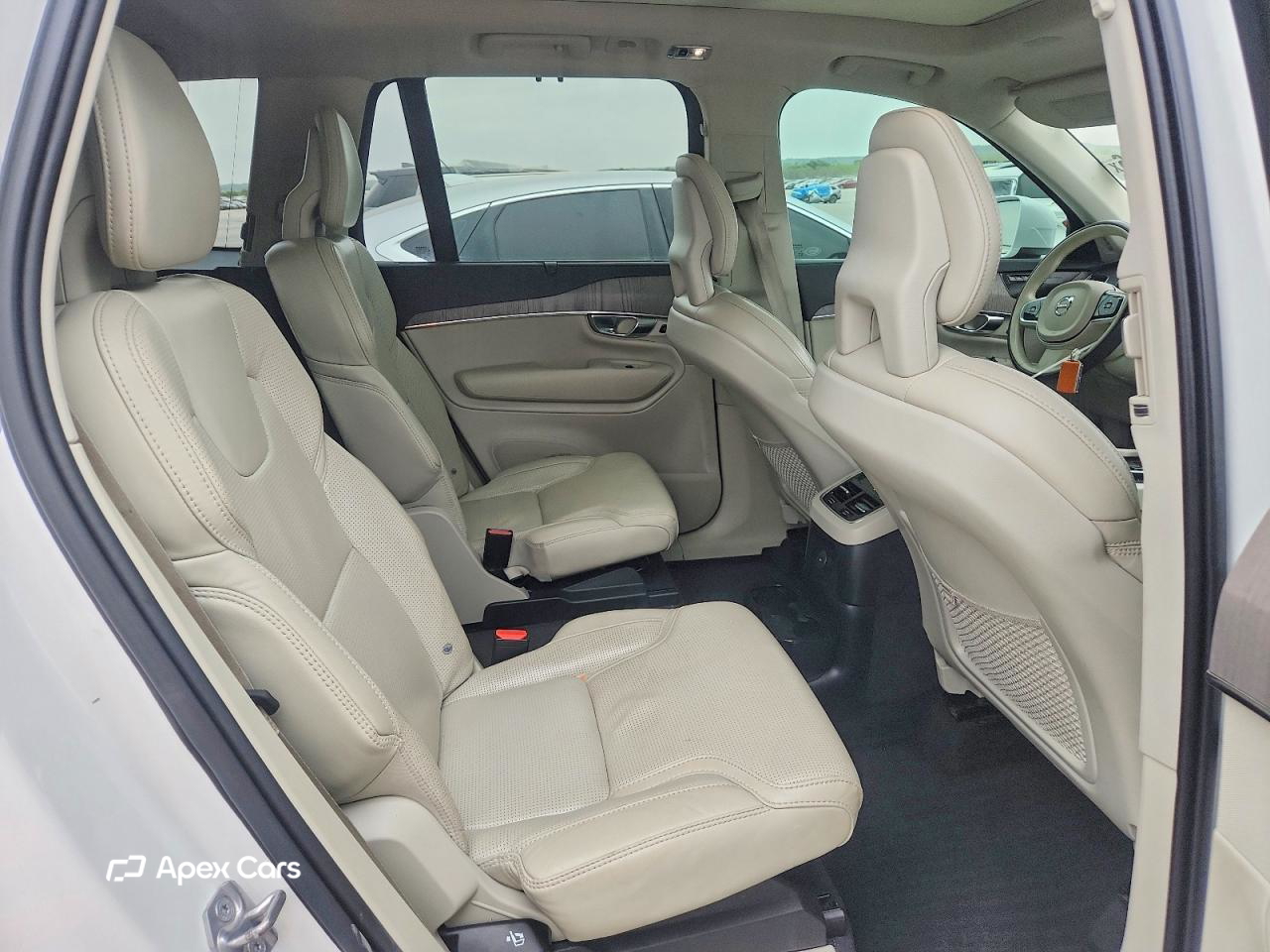 Volvo XC90 2021