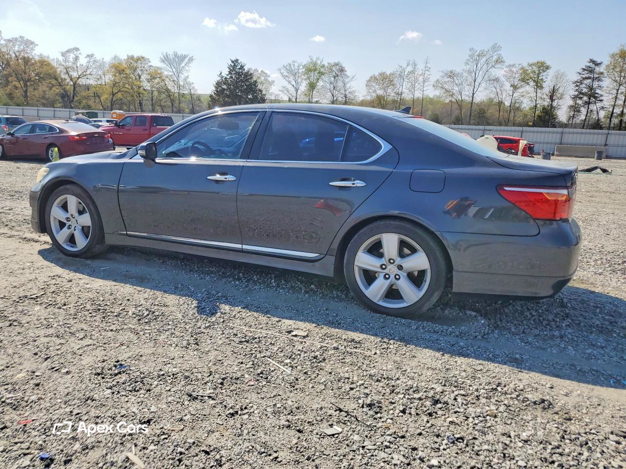 Lexus LS 2011