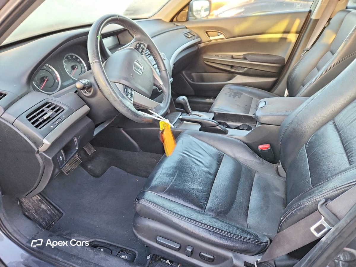 Honda Accord 2011