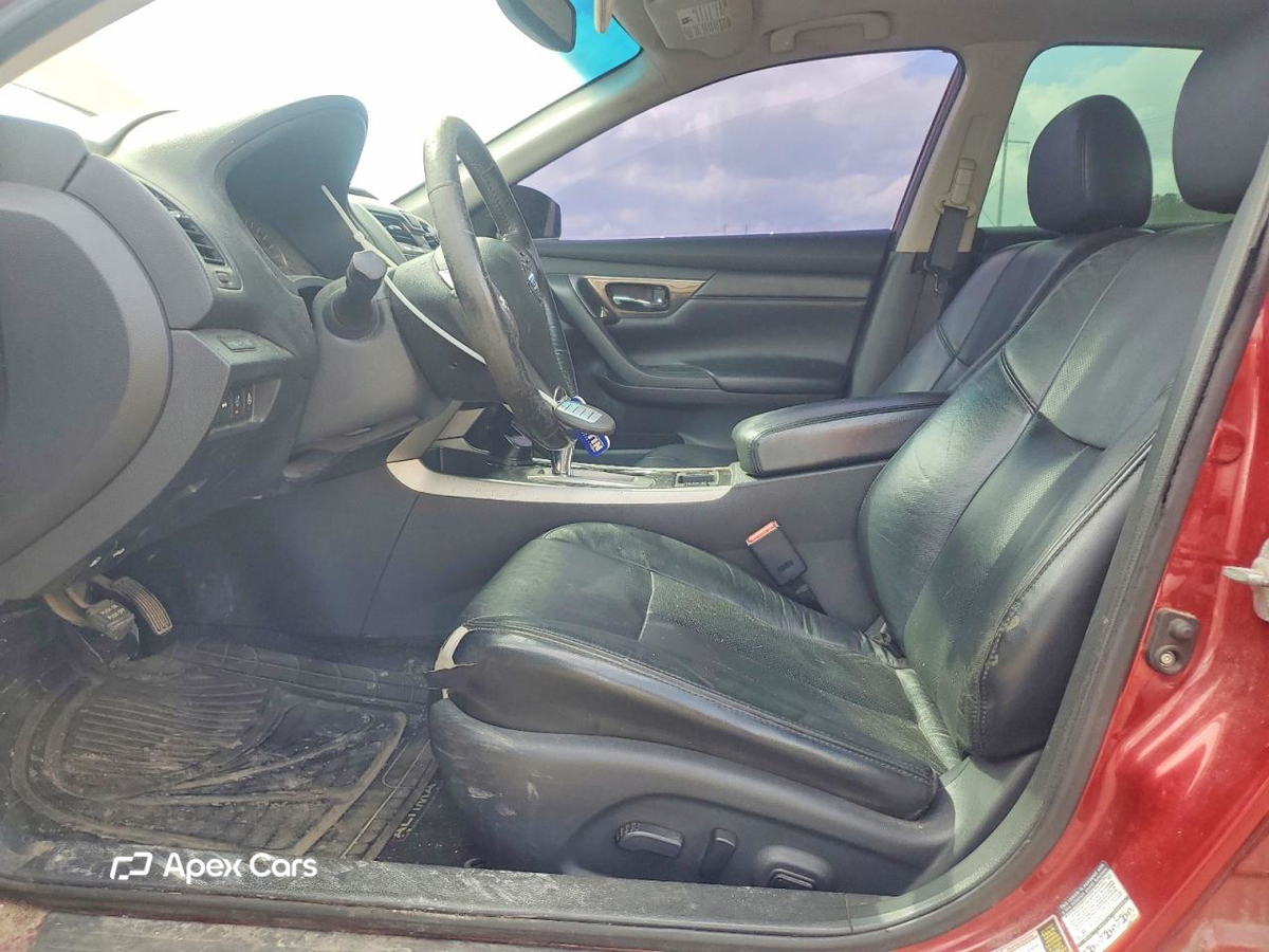 Nissan Altima 2015
