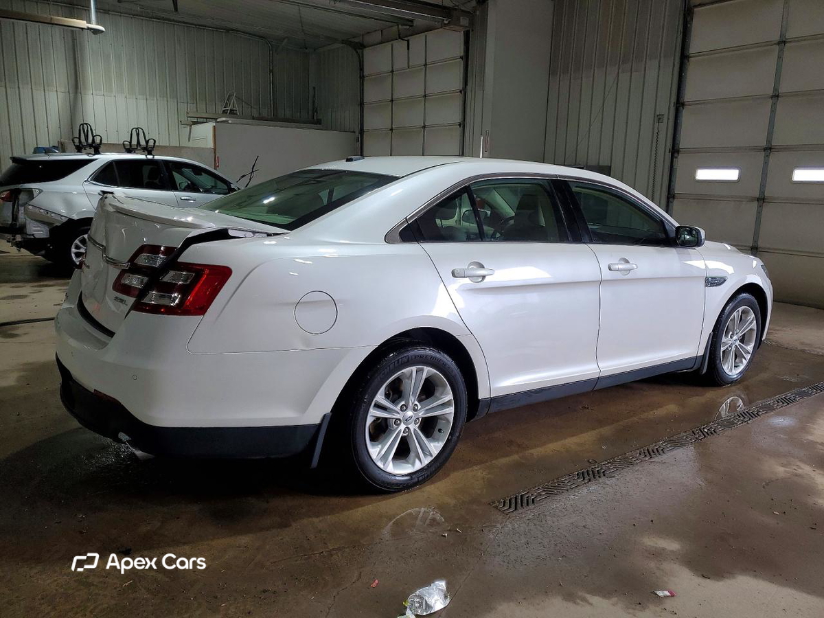 Ford Taurus 2013