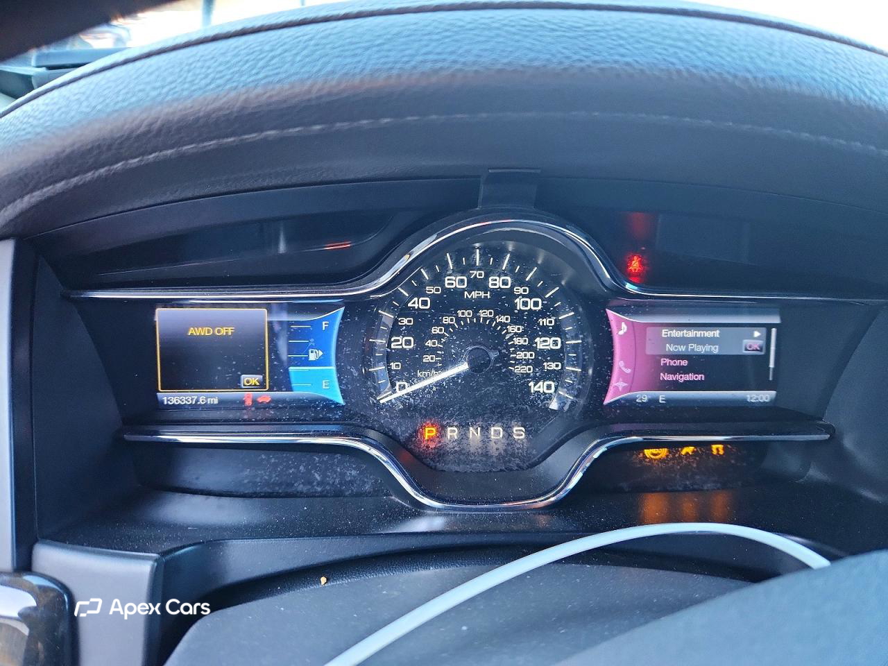 Lincoln MKS 2013