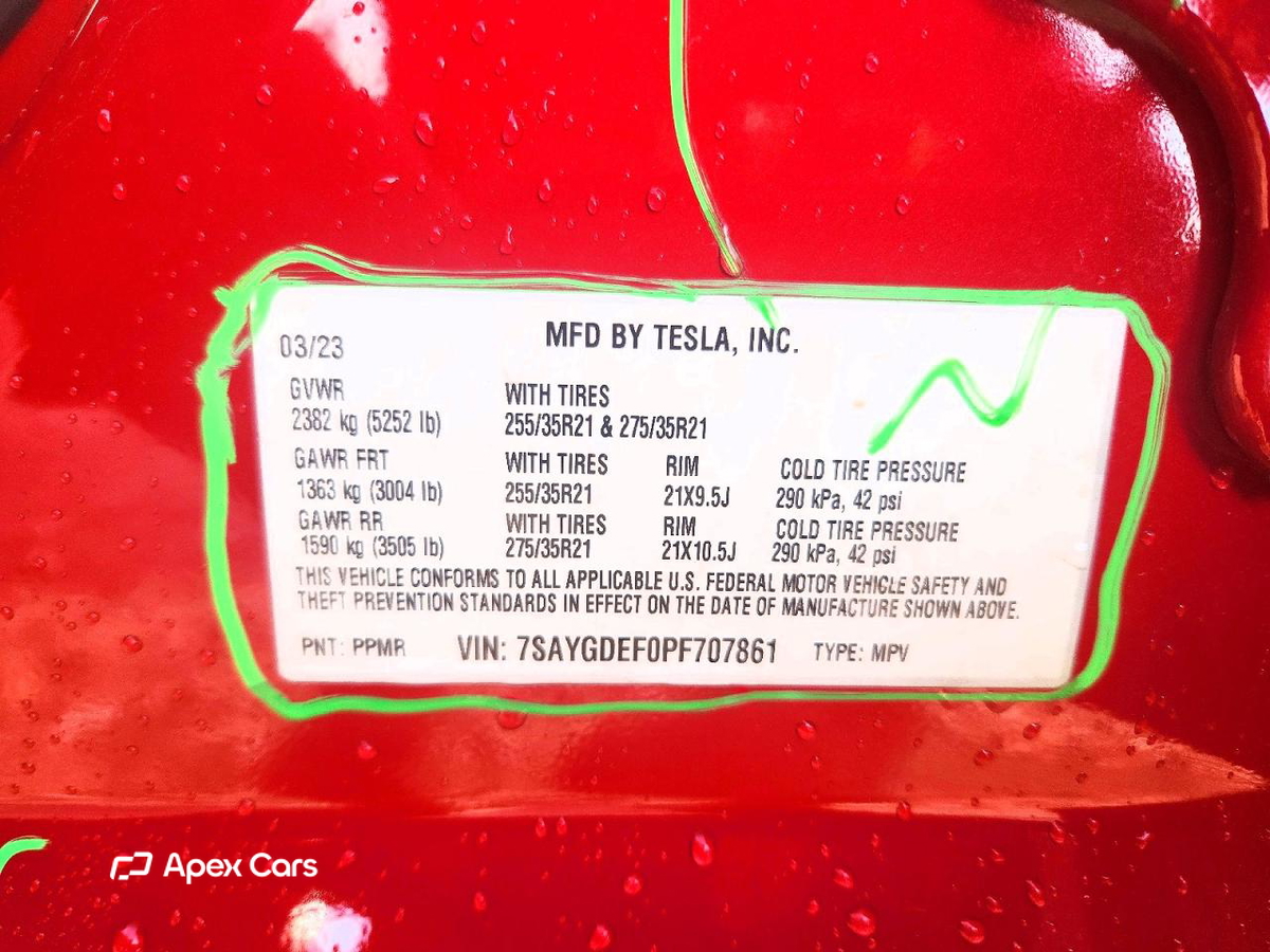 Tesla Model Y 2023