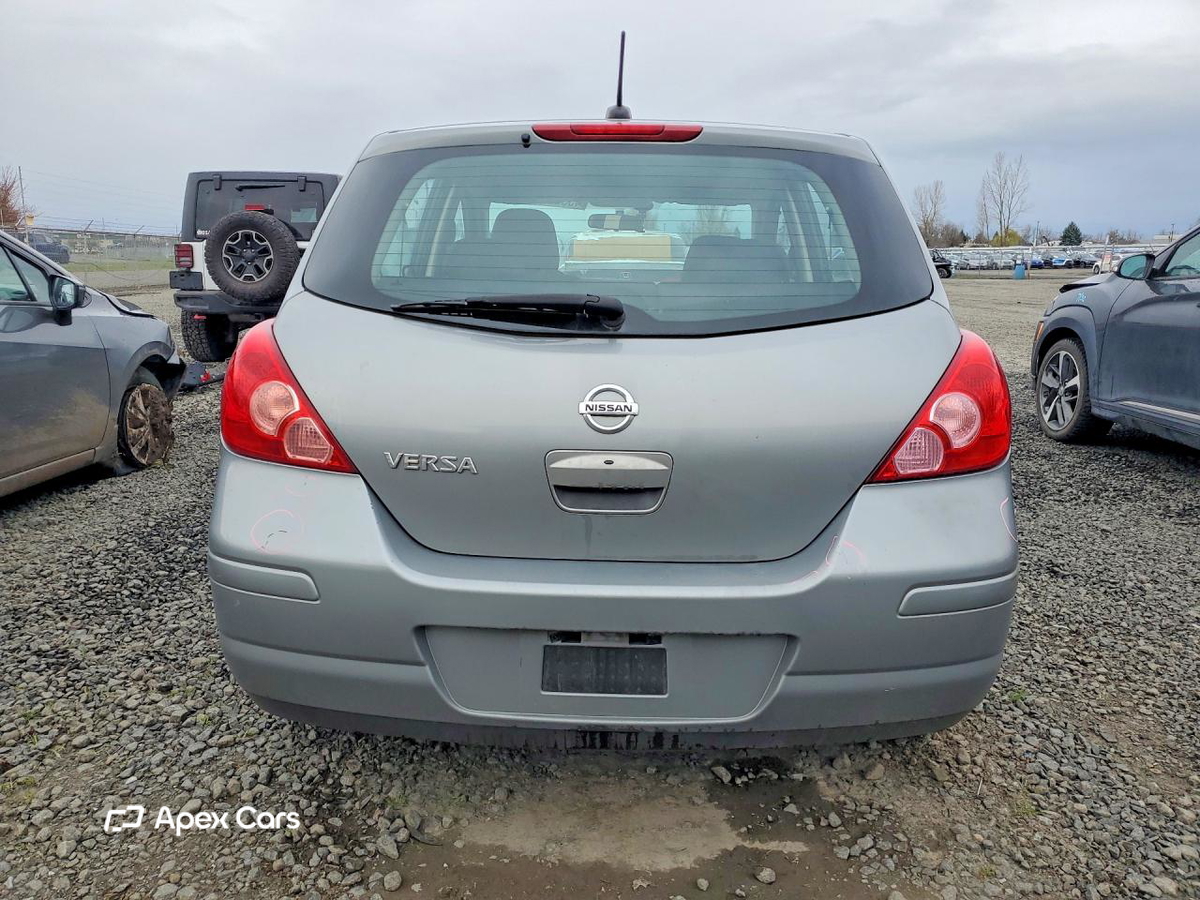 Nissan Versa 2007