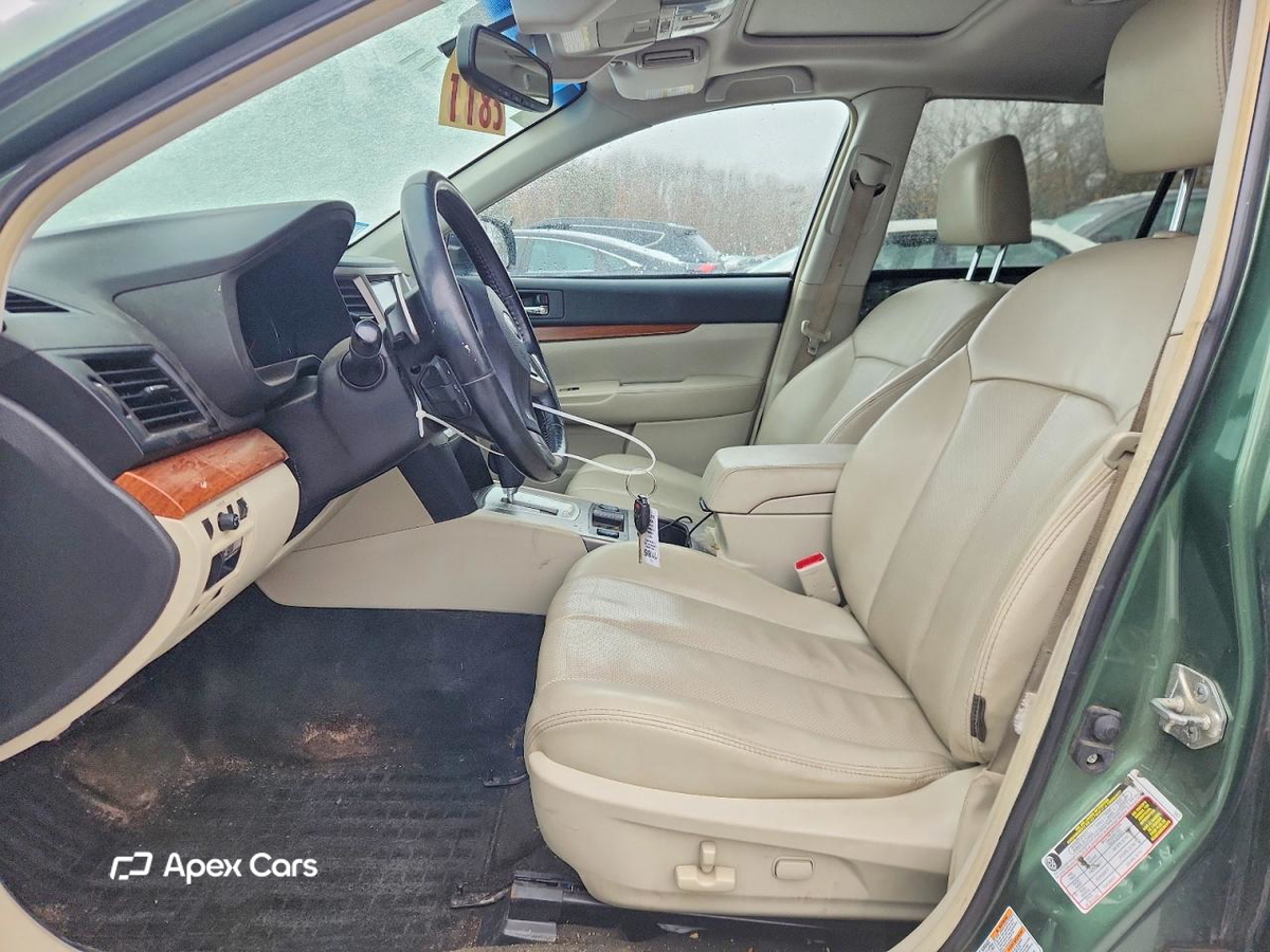 Subaru Outback 2013