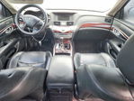 Infiniti M 2011