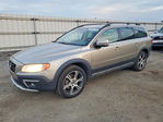 Volvo XC70 2015