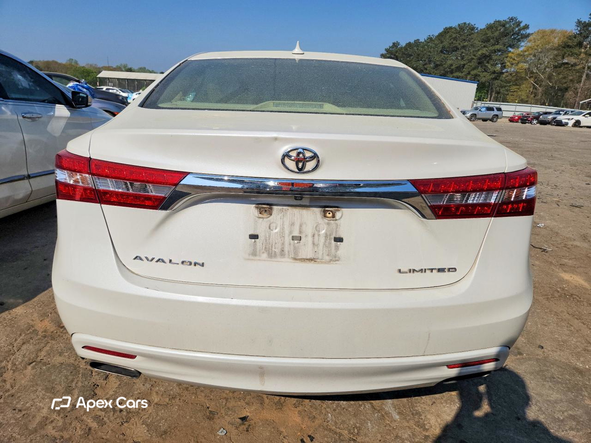 Toyota Avalon 2014