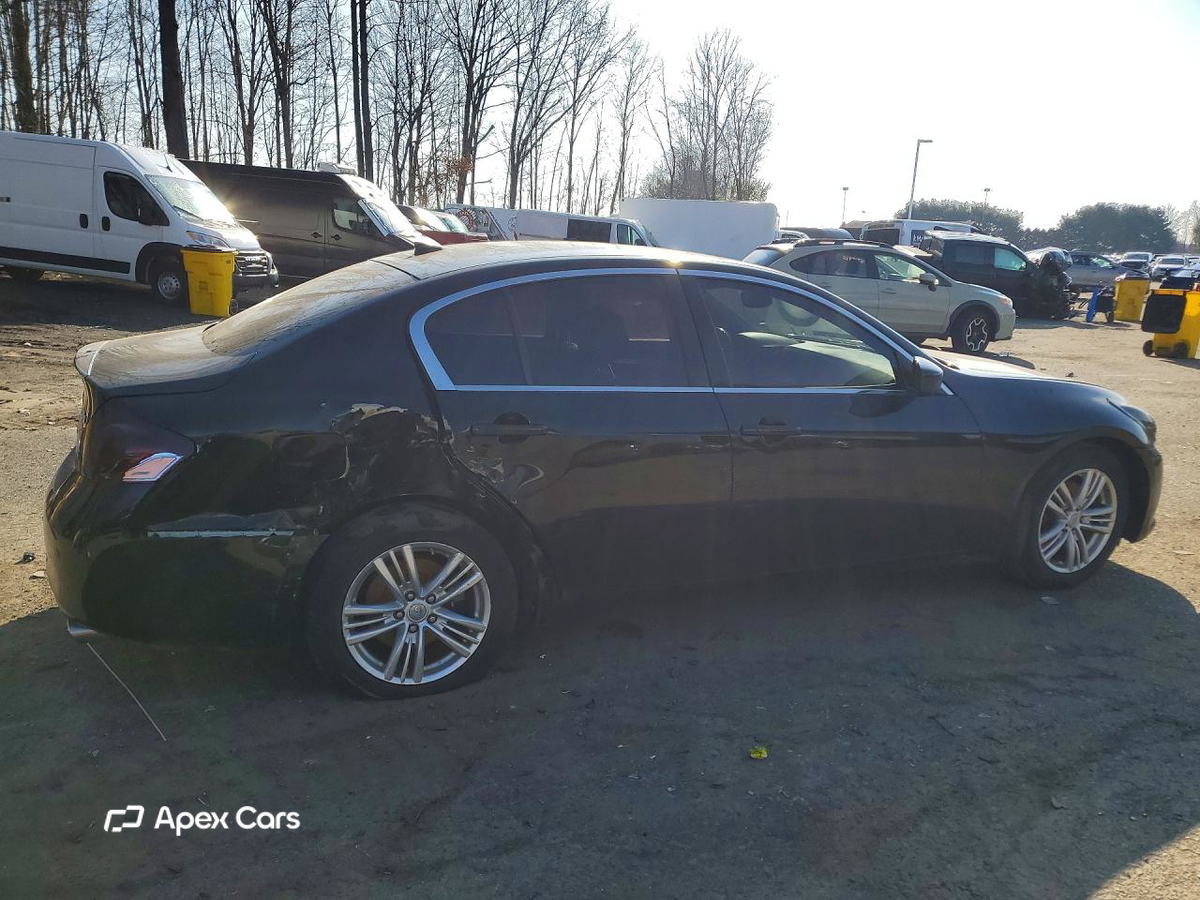 Infiniti G 2012