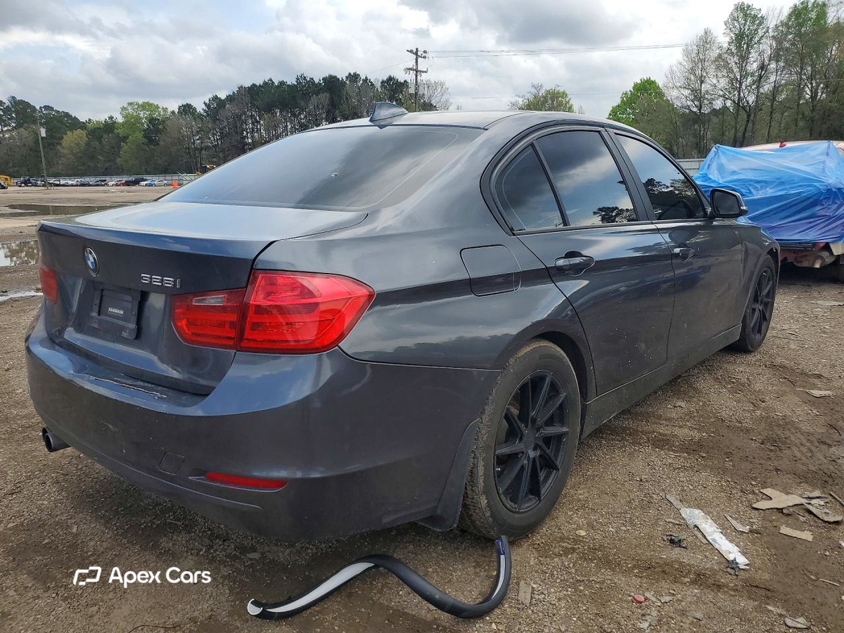 BMW Series 3 2013