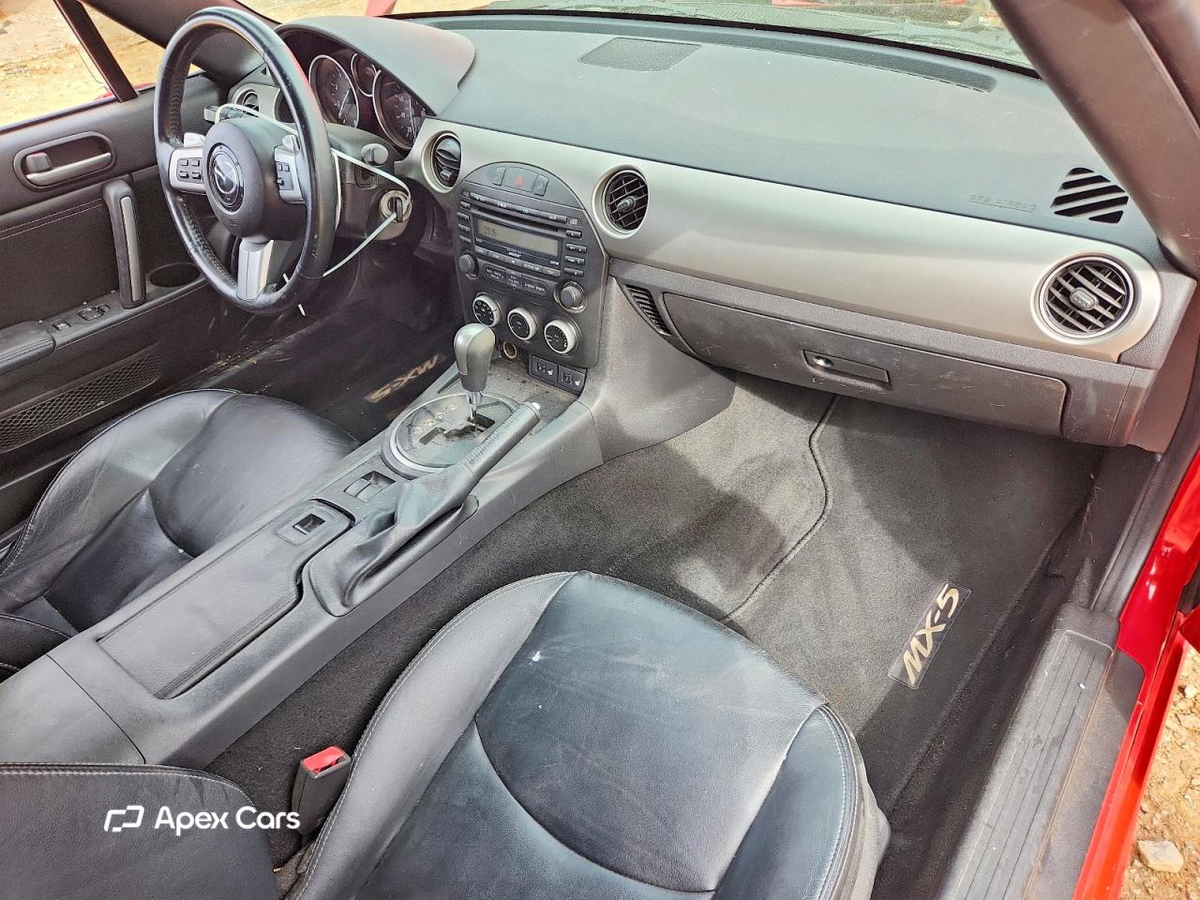 Mazda MX-5 2011