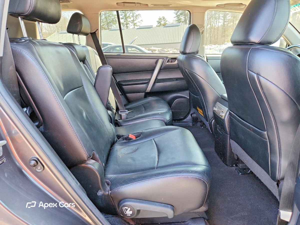 Toyota Highlander 2012